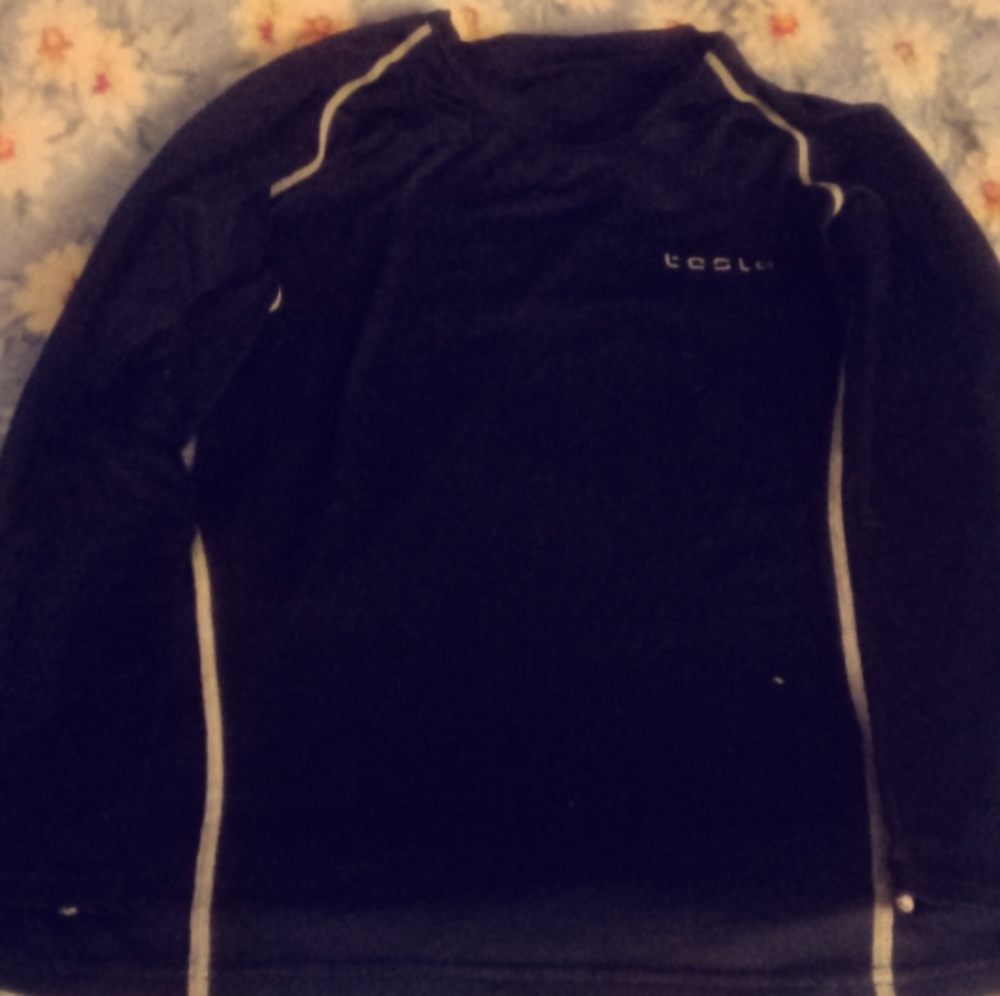 Black long sleeve shirt